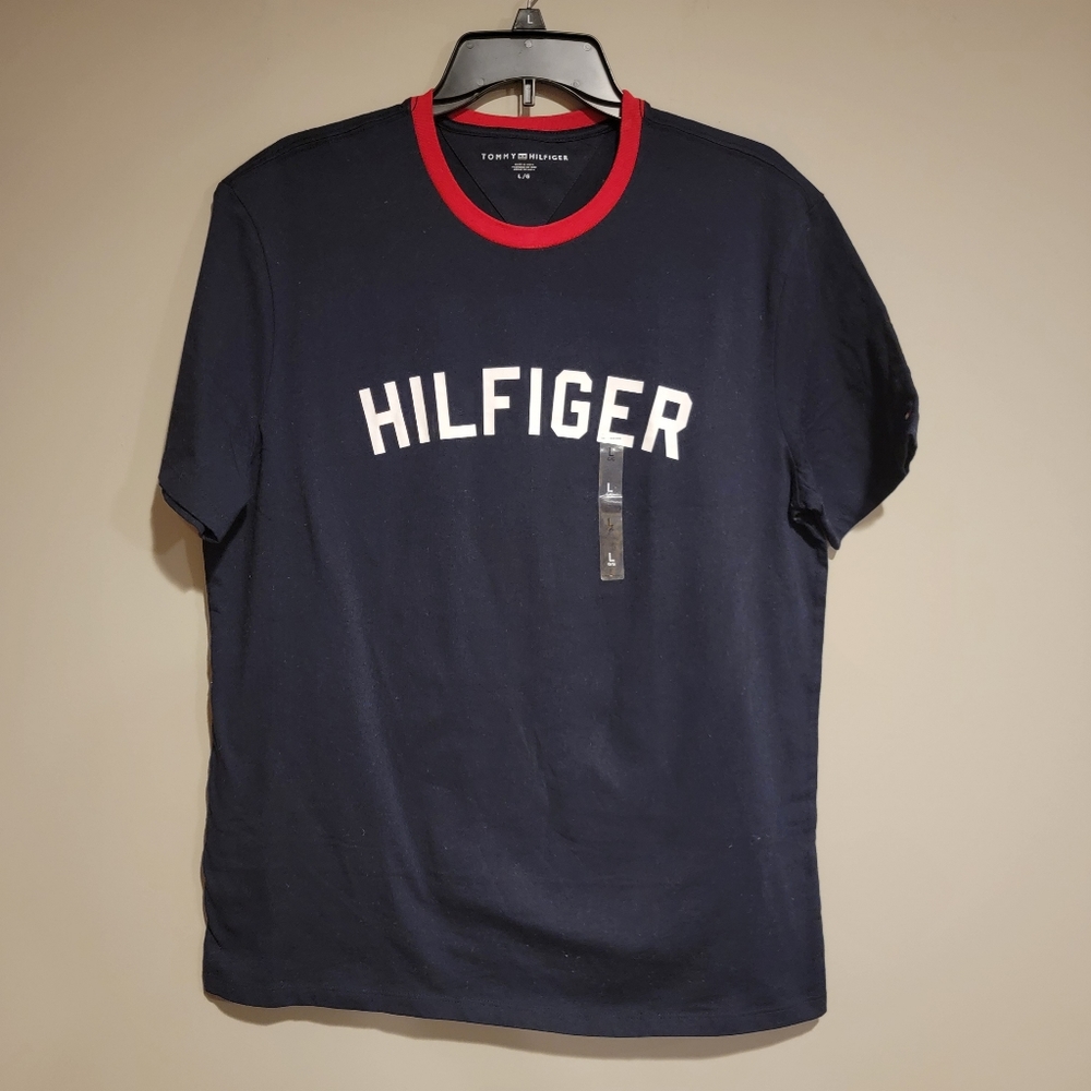 Size Large New Tommy Hilfiger Shirt